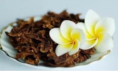 鸡蛋花长这样的哦.jpg