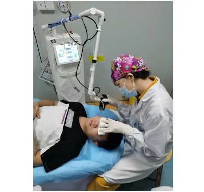 超脉冲CO2点阵激光.jpg