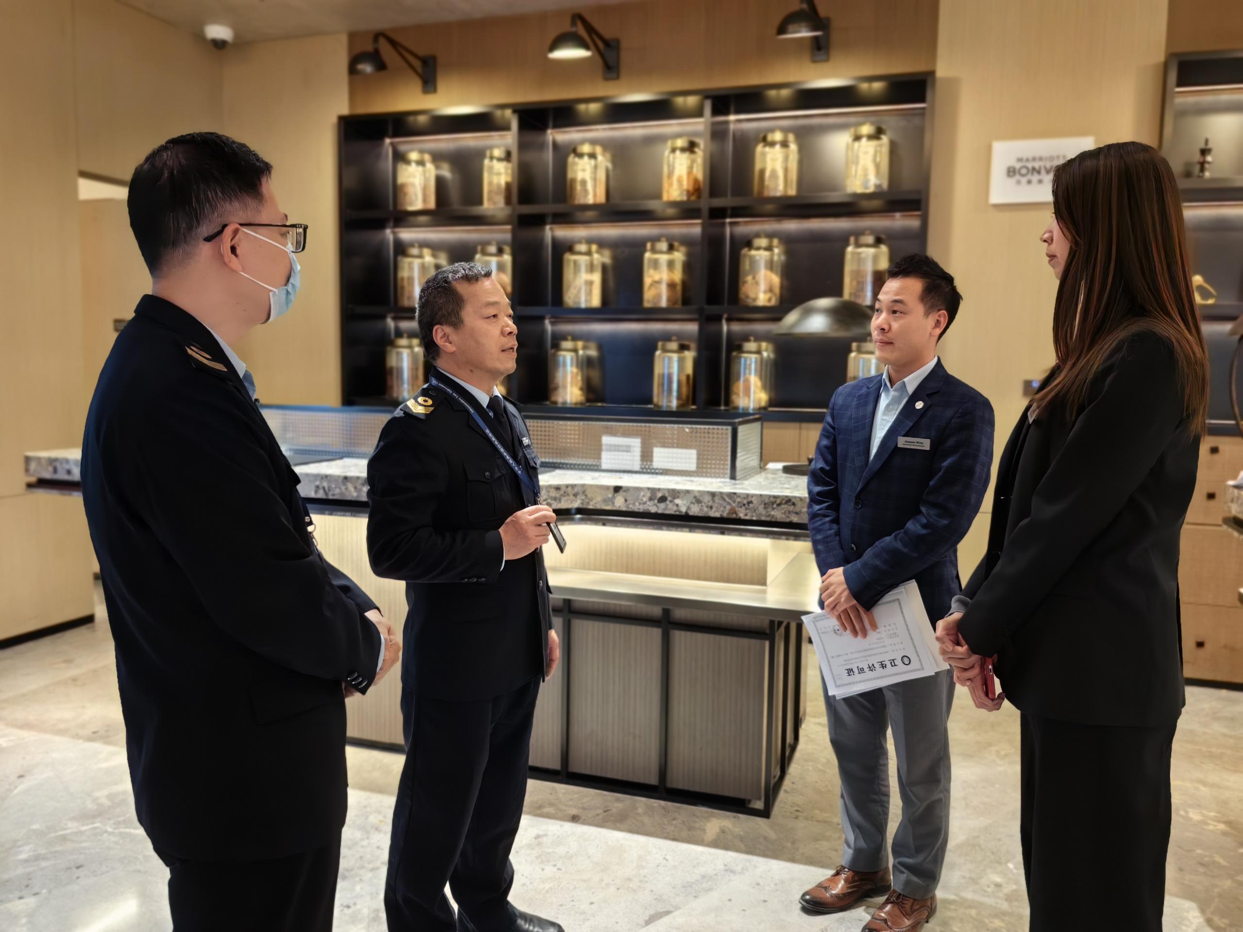 通讯稿-宝安各级疾控机构加强卫生监督,保障春运卫生安全.doc_1