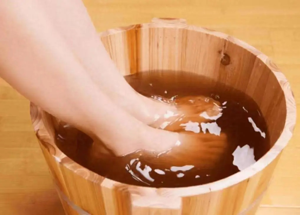 外治中药沐足.jpg