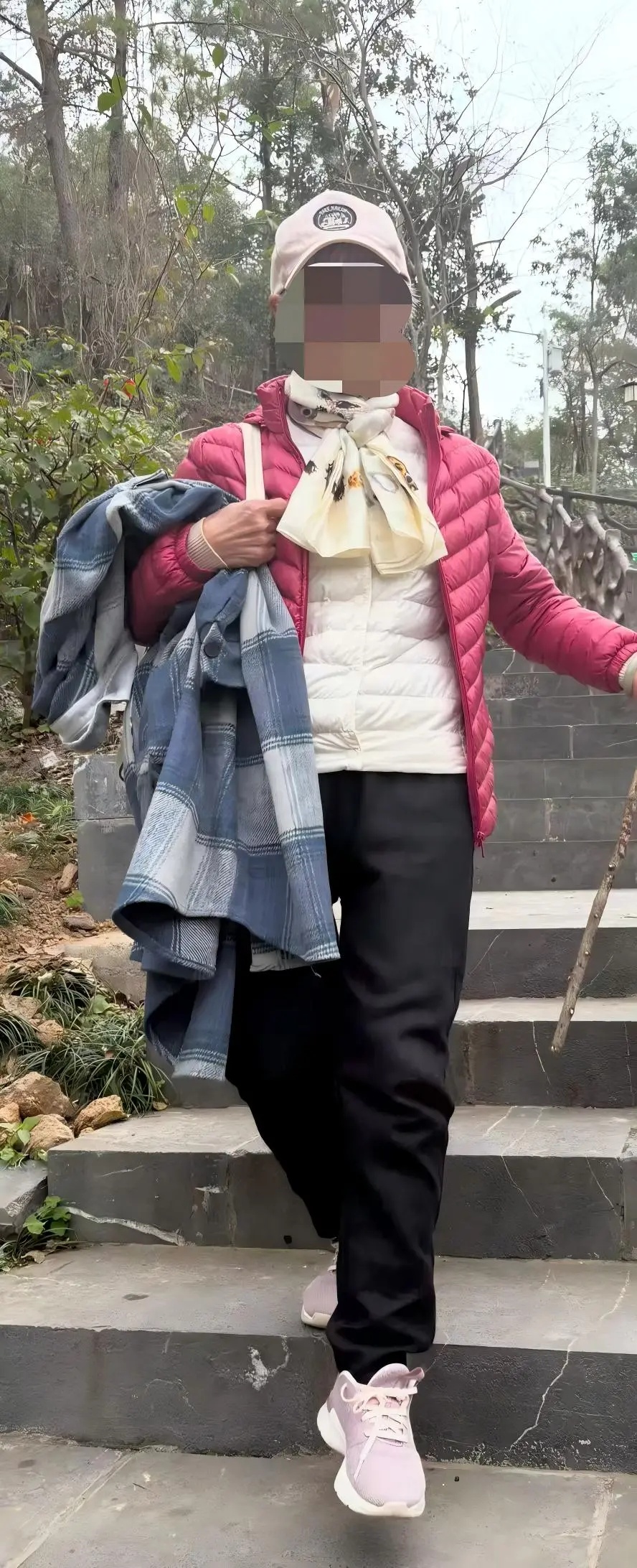 下坡走路.jpg