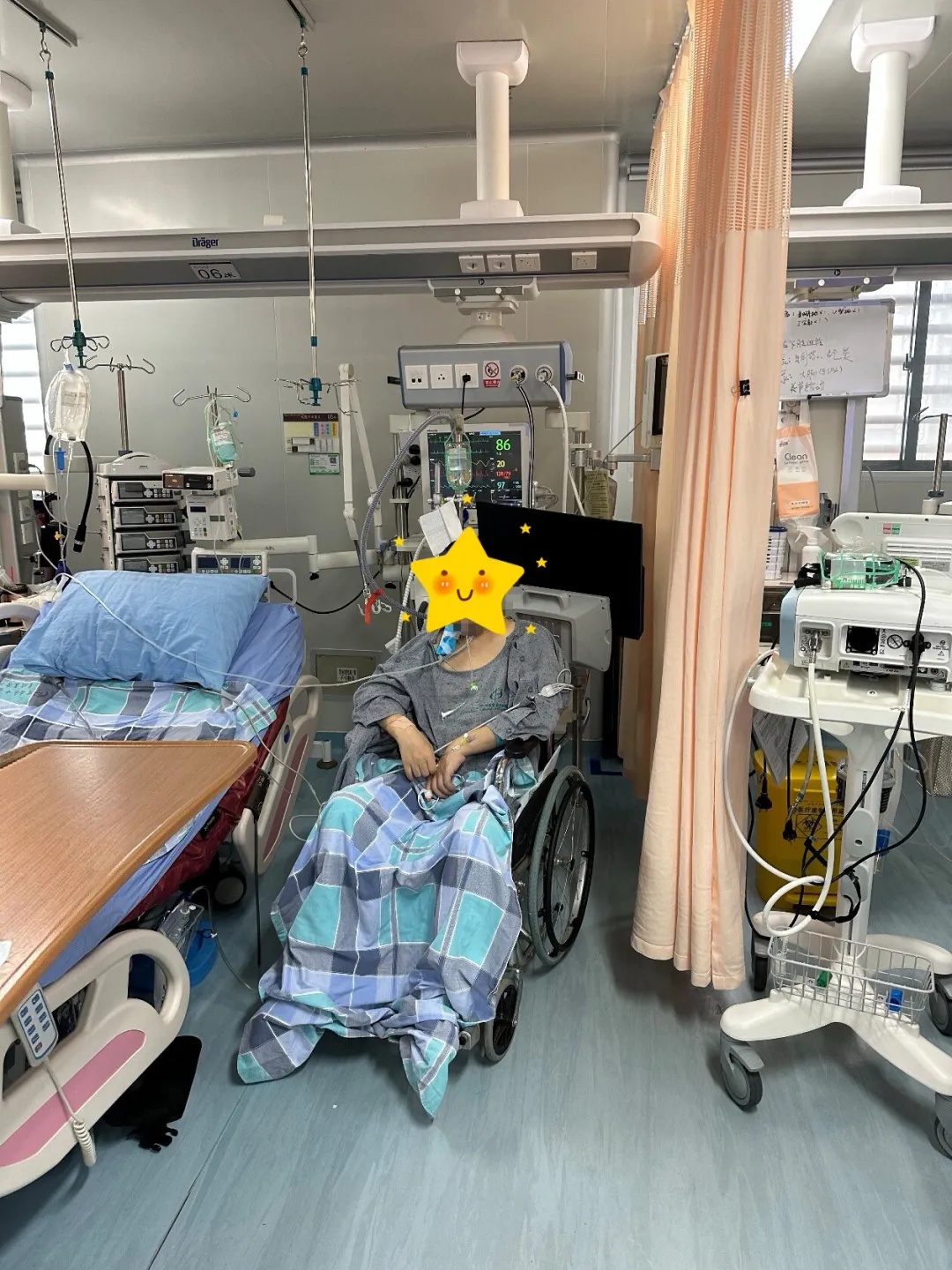 床旁轮椅功能训练.jpg